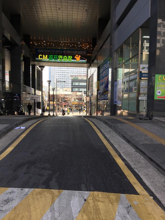 Rainbow Hotel Myeongdong Сеул Экстерьер фото