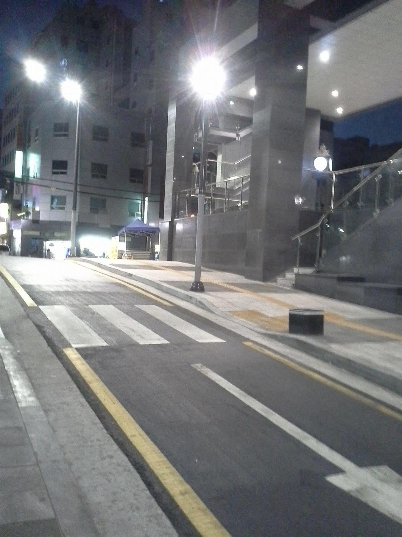 Rainbow Hotel Myeongdong Сеул Экстерьер фото