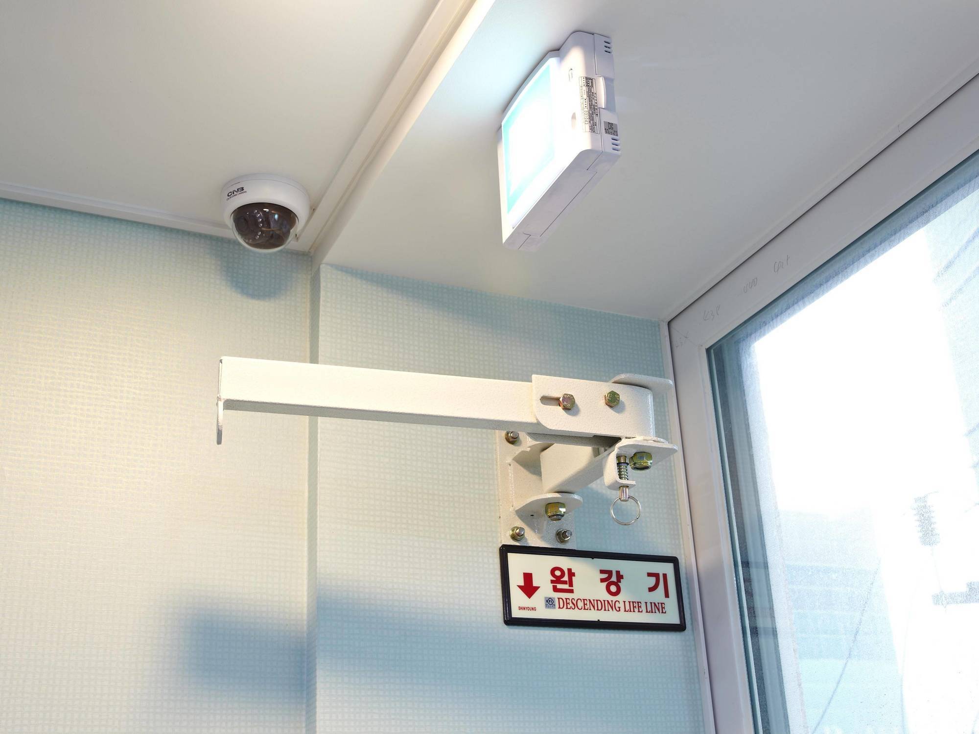 Rainbow Hotel Myeongdong Сеул Экстерьер фото